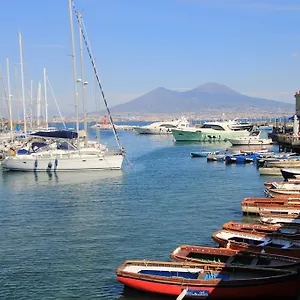 https://la-certosa-naples.hotels-amalfi.com